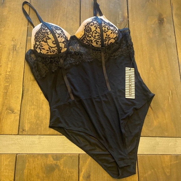 Haute‎ Monde lace body suit boning coquette Whimsygoth new with tags size small - Picture 1 of 6